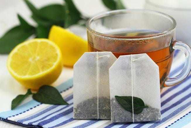 Túi trà giúp làm giảm thâm quầng mắt 