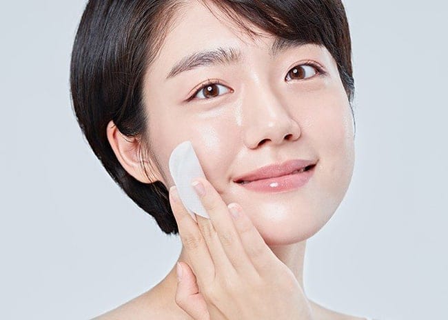 Làn da có đàn hồi tốt sẽ tạo nên nét trẻ trung tươi tắn