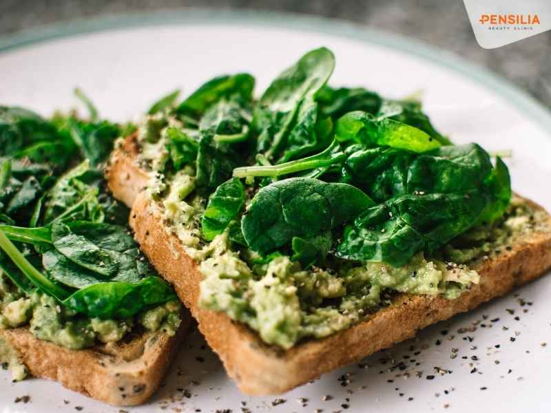 Cải bó xôi giàu lutein và zeaxanthin